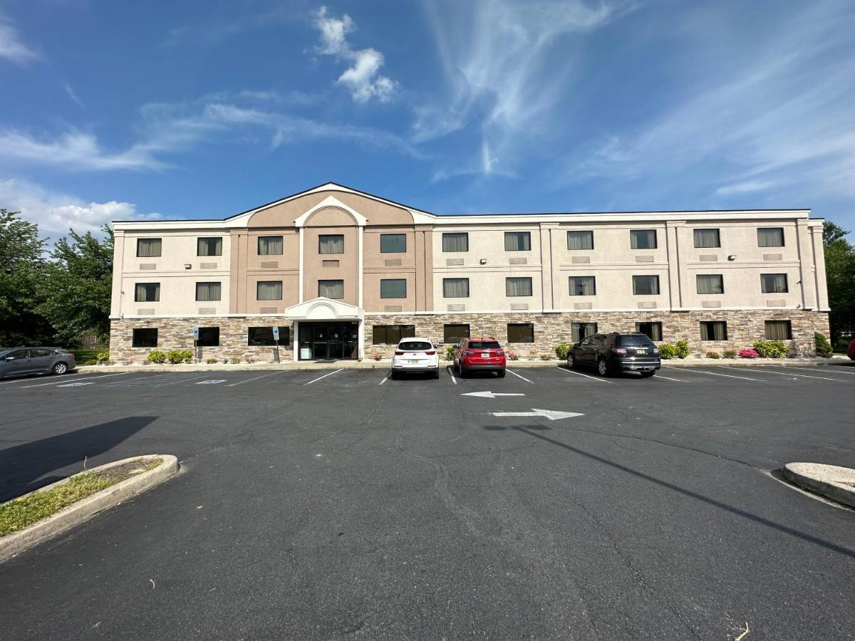 Comfort Inn Bordentown Near Nj Turnpike Luaran gambar