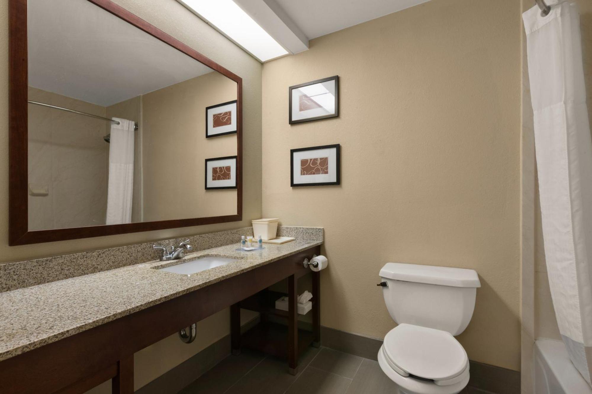 Comfort Inn Bordentown Near Nj Turnpike Luaran gambar